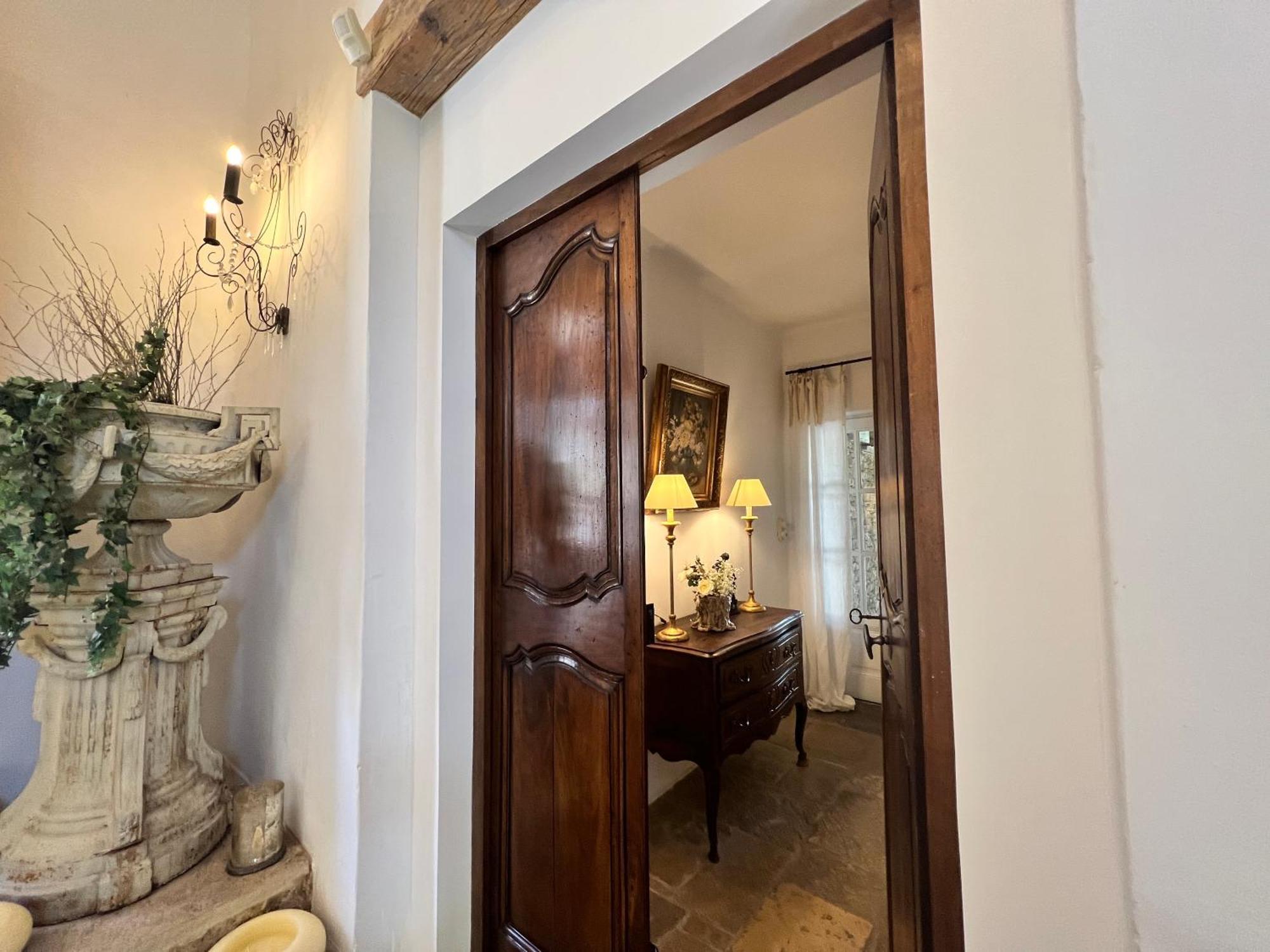 Villa Hautvallon - Peaceful Escape In Provence Gordes Room photo